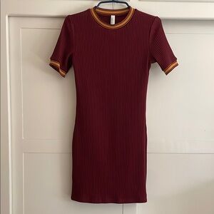 New American Apparel ribbed dress size small burgundy and gold AA body con dress